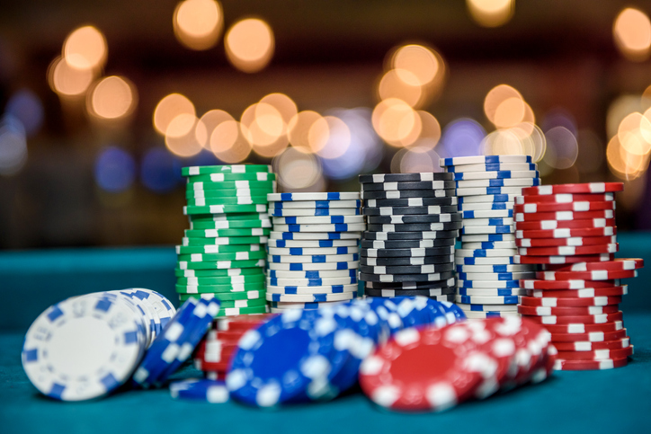 Kamloops man fined $3,000 for hosting poker game defying COVID-19 orders -  NEWS 1130