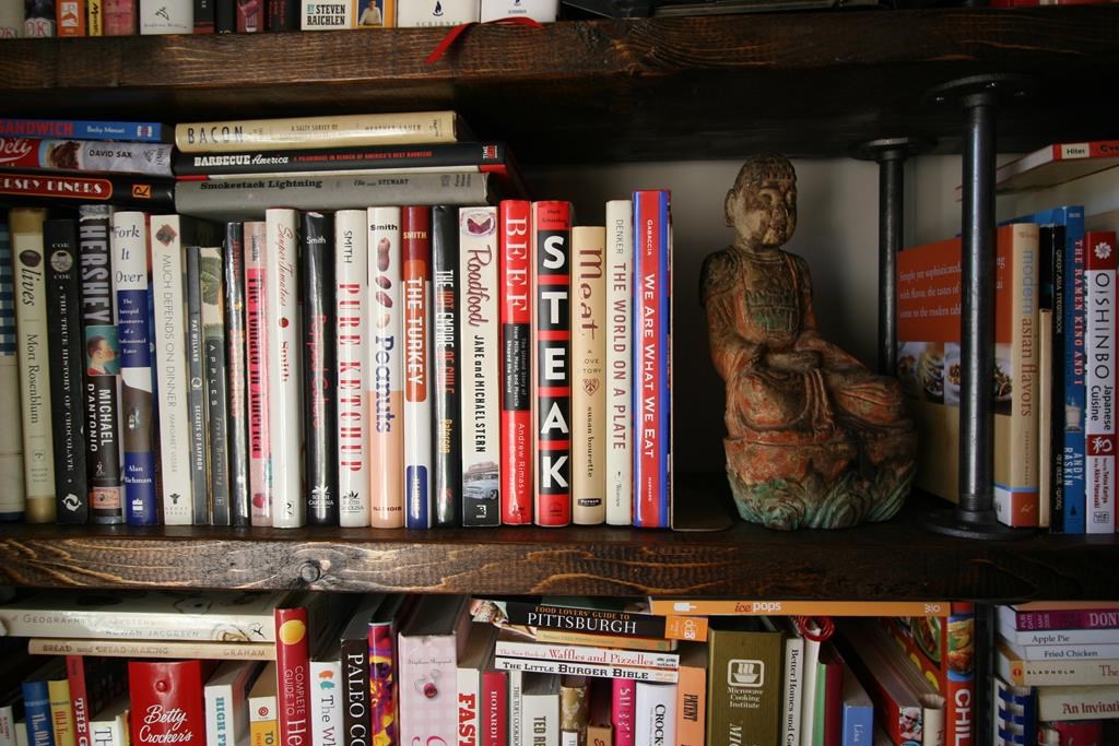 Bookshelf Backdrops Provide Rare Backstage Pass For Curious Book Lovers News 1130